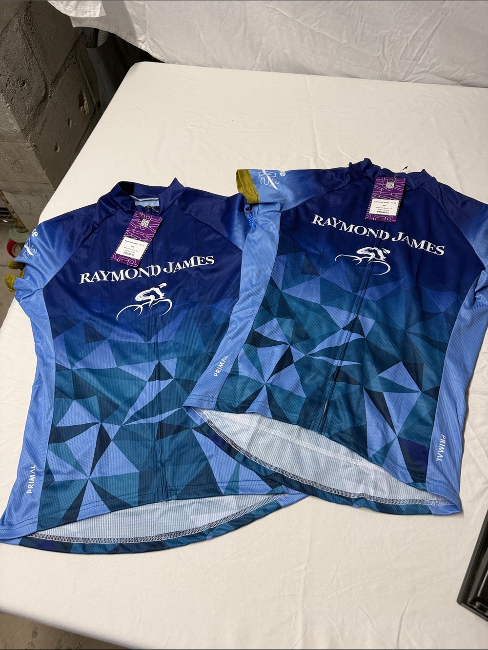 Raymond James Women's Short Sleeve Cycling Tee 2 pieces -Blue Geometric